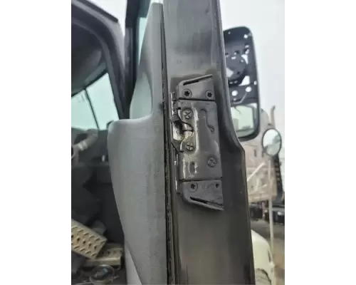 Mack CXU612 Door Assembly, Front