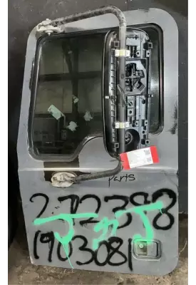 Mack CXU612 Door Assembly, Front