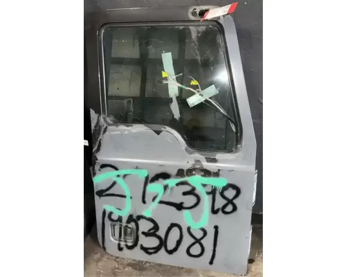 Mack CXU612 Door Assembly, Front