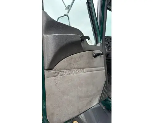 Mack CXU612 Door Assembly, Front