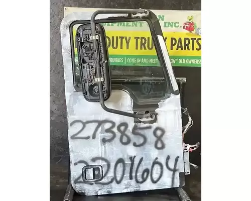 Mack CXU612 Door Assembly, Front
