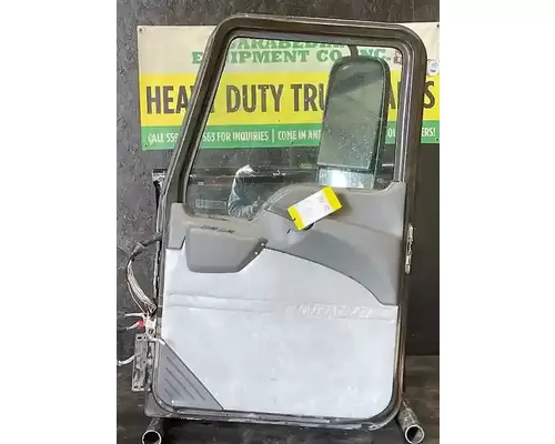 Mack CXU612 Door Assembly, Front