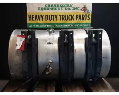 Mack CXU612 Fuel Tank