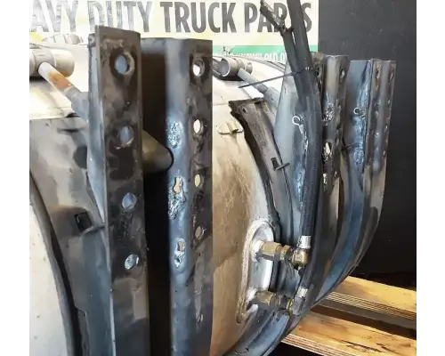 Mack CXU612 Fuel Tank