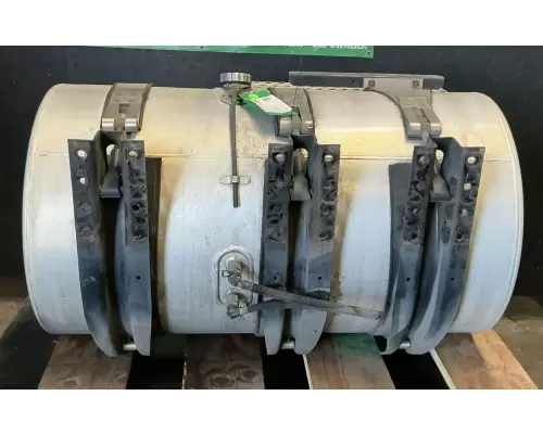 Mack CXU612 Fuel Tank