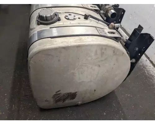 Mack CXU612 Fuel Tank