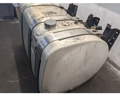 Mack CXU612 Fuel Tank