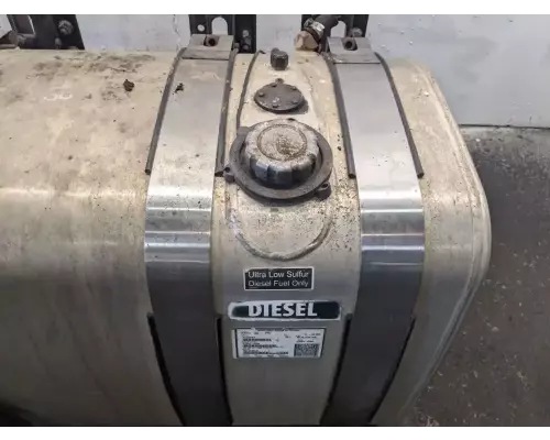 Mack CXU612 Fuel Tank