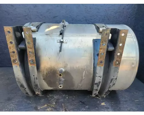 Mack CXU612 Fuel Tank