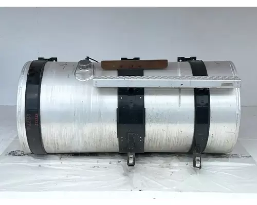 Mack CXU612 Fuel Tank