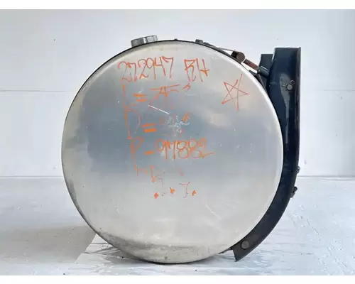 Mack CXU612 Fuel Tank