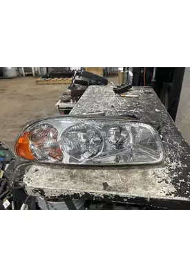 Mack CXU612 Headlamp Assembly
