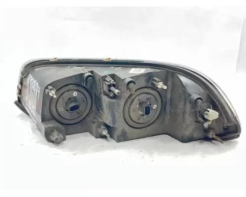 Mack CXU612 Headlamp Assembly