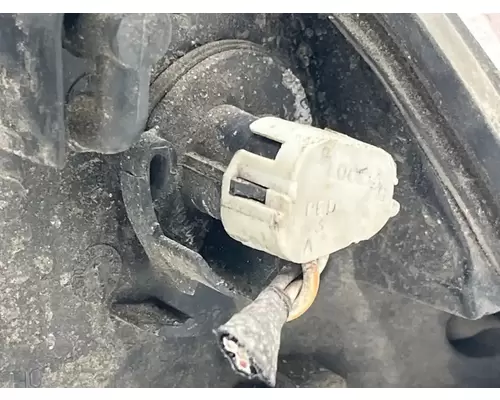Mack CXU612 Headlamp Assembly