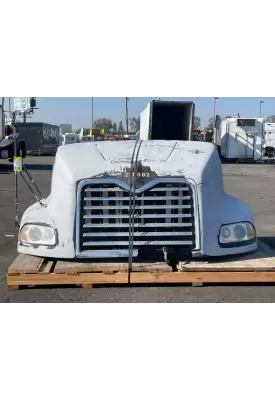 Mack CXU612 Hood