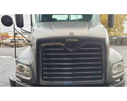 Mack CXU612 Hood