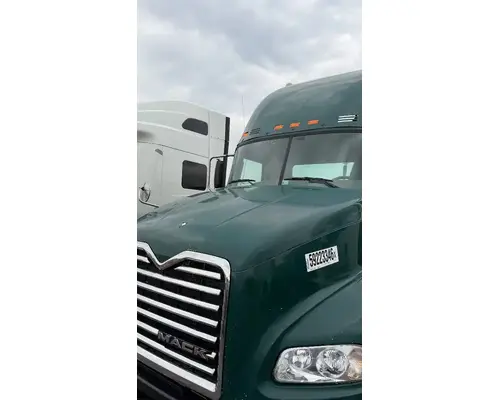 Mack CXU612 Hood