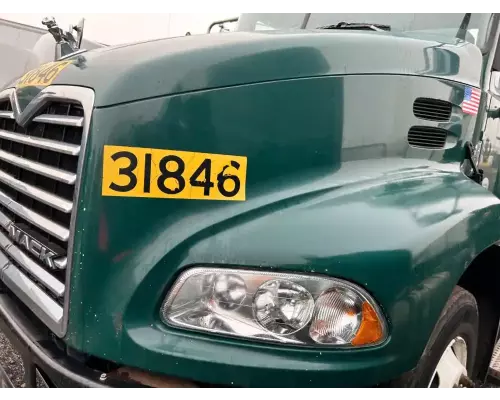 Mack CXU612 Hood