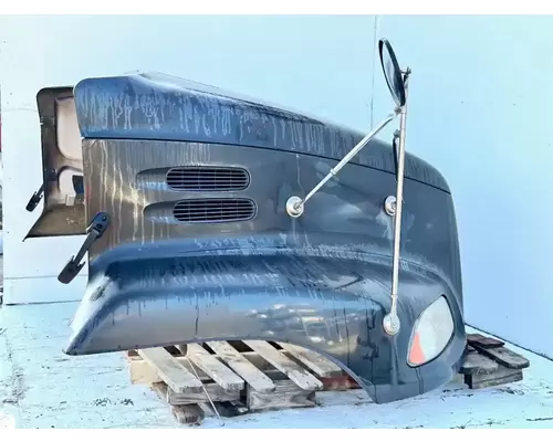 Mack CXU612 Hood