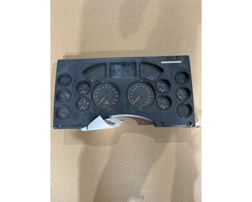 Mack CXU612 Instrument Cluster