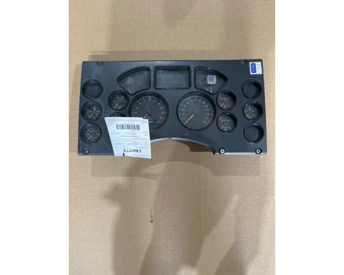 Mack CXU612 Instrument Cluster