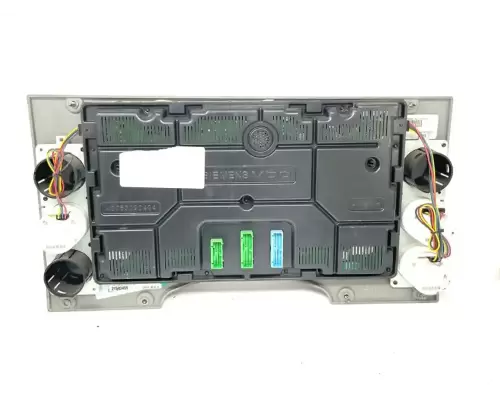 Mack CXU612 Instrument Cluster