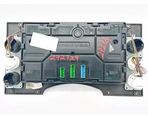 Mack CXU612 Instrument Cluster