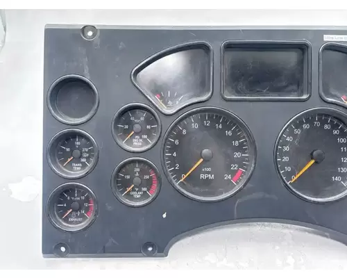 Mack CXU612 Instrument Cluster