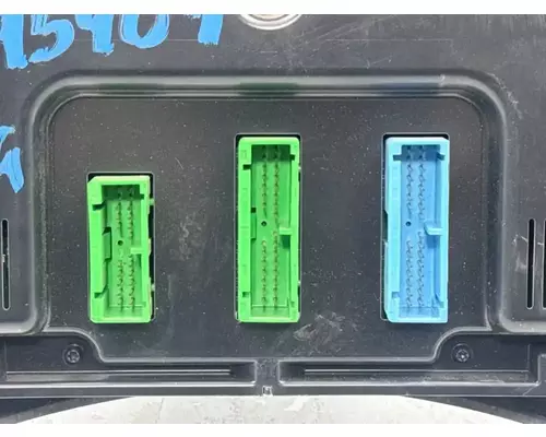 Mack CXU612 Instrument Cluster