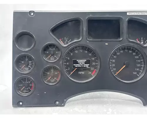 Mack CXU612 Instrument Cluster