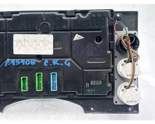 Mack CXU612 Instrument Cluster