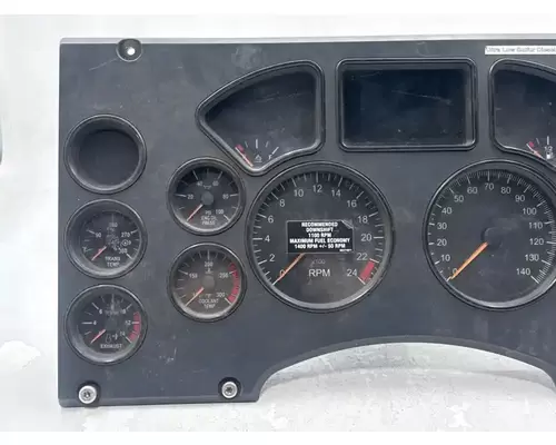 Mack CXU612 Instrument Cluster