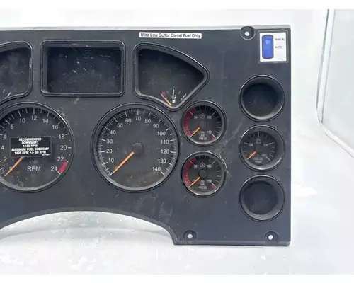 Mack CXU612 Instrument Cluster