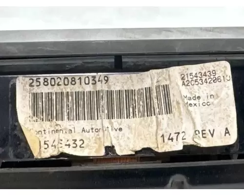 Mack CXU612 Instrument Cluster