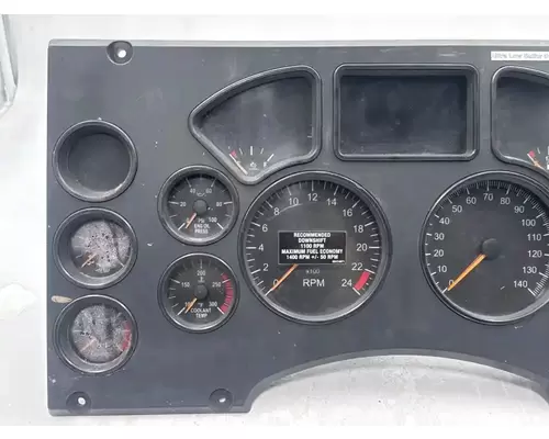 Mack CXU612 Instrument Cluster