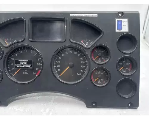 Mack CXU612 Instrument Cluster