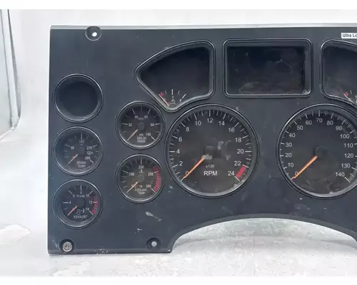 Mack CXU612 Instrument Cluster