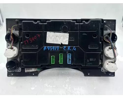 Mack CXU612 Instrument Cluster