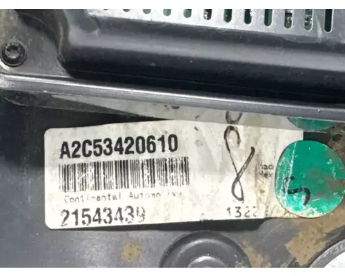 Mack CXU612 Instrument Cluster