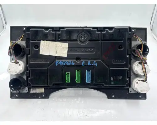Mack CXU612 Instrument Cluster