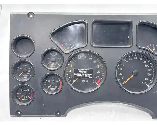 Mack CXU612 Instrument Cluster