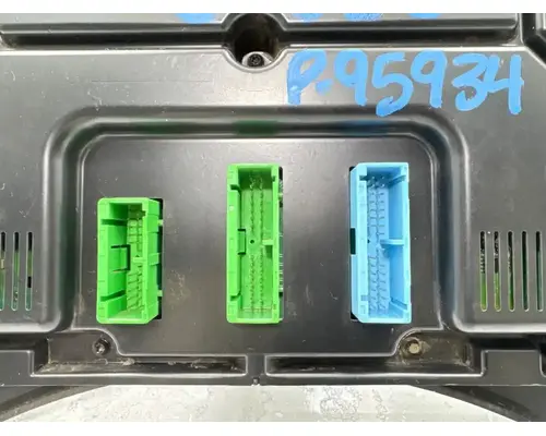 Mack CXU612 Instrument Cluster