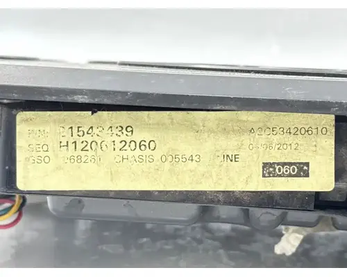 Mack CXU612 Instrument Cluster