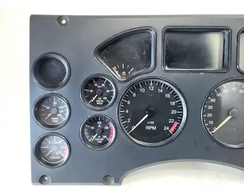 Mack CXU612 Instrument Cluster