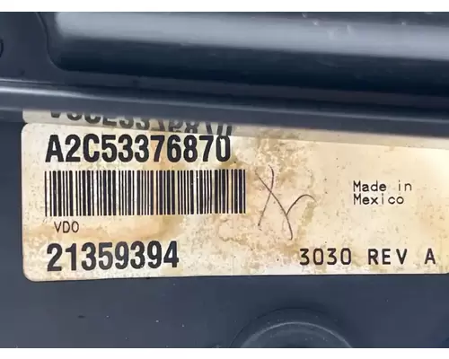 Mack CXU612 Instrument Cluster