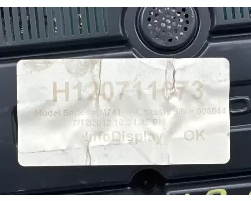 Mack CXU612 Instrument Cluster