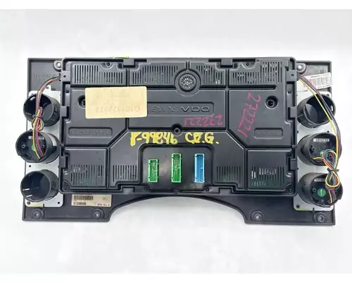 Mack CXU612 Instrument Cluster