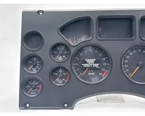 Mack CXU612 Instrument Cluster