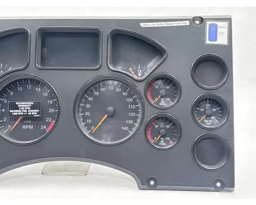 Mack CXU612 Instrument Cluster