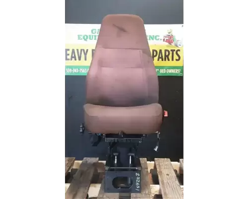 Mack CXU612 Seat, Front